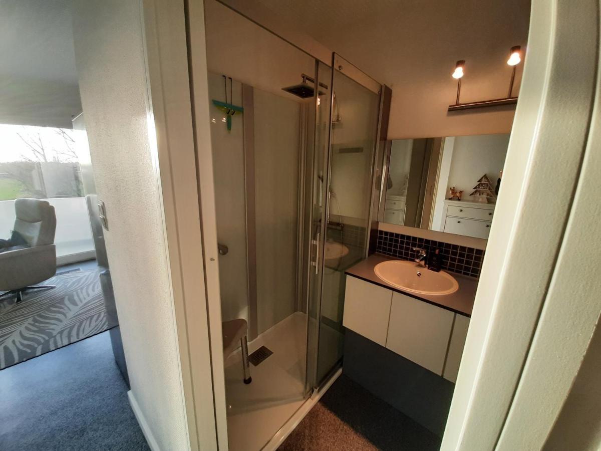 Zonnig Appartement In Een Uniek Gebouw De Haan Exterior foto