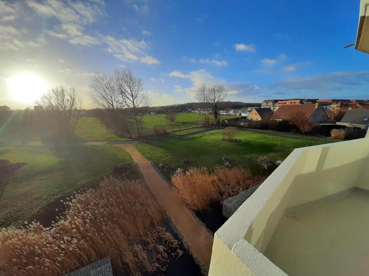 Zonnig Appartement In Een Uniek Gebouw De Haan Exterior foto